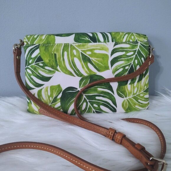 Dooney & Bourke Palm Montego Foldover Crossbody EUC - Picture 2 of 7